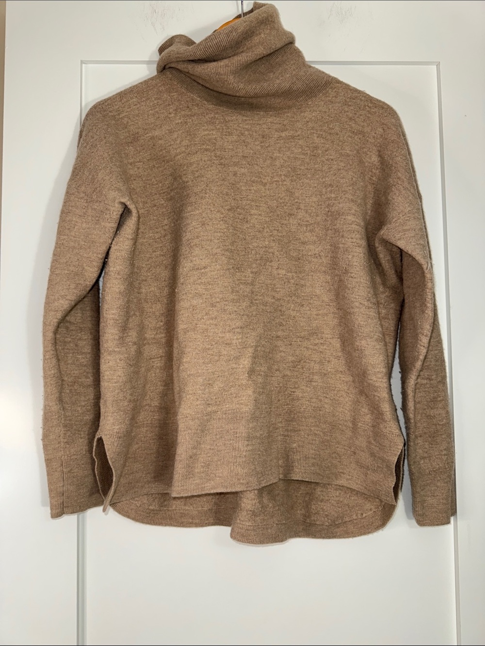 Madewell 100% merino wool Cozy Turtleneck Sweater - Taupe Sz LG quiet luxury